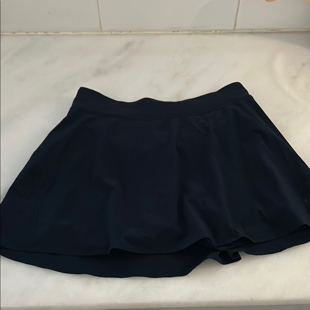 lululemon athletica Navy high rise lightweight Skirt